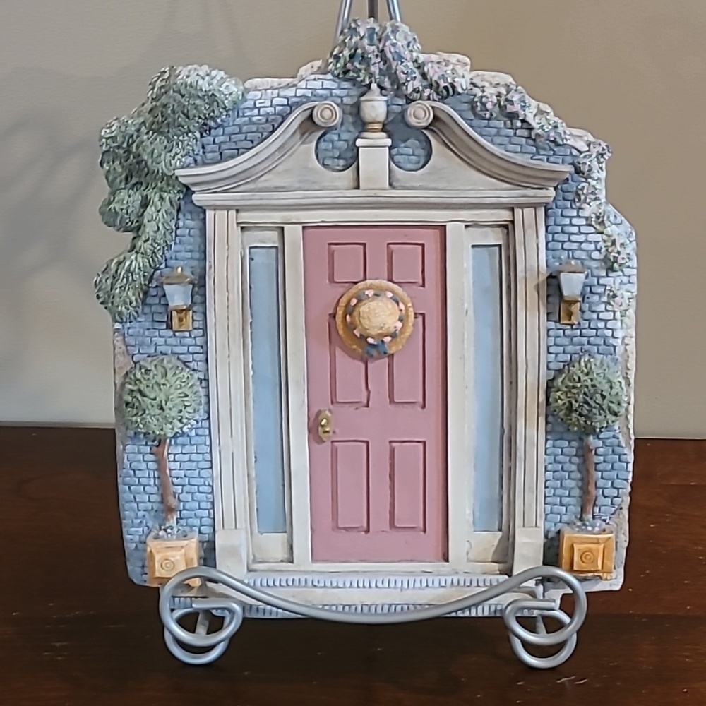 VINTAGE 1980s 3D Fairy Cottage Garden Victorian Door Wall Plaque